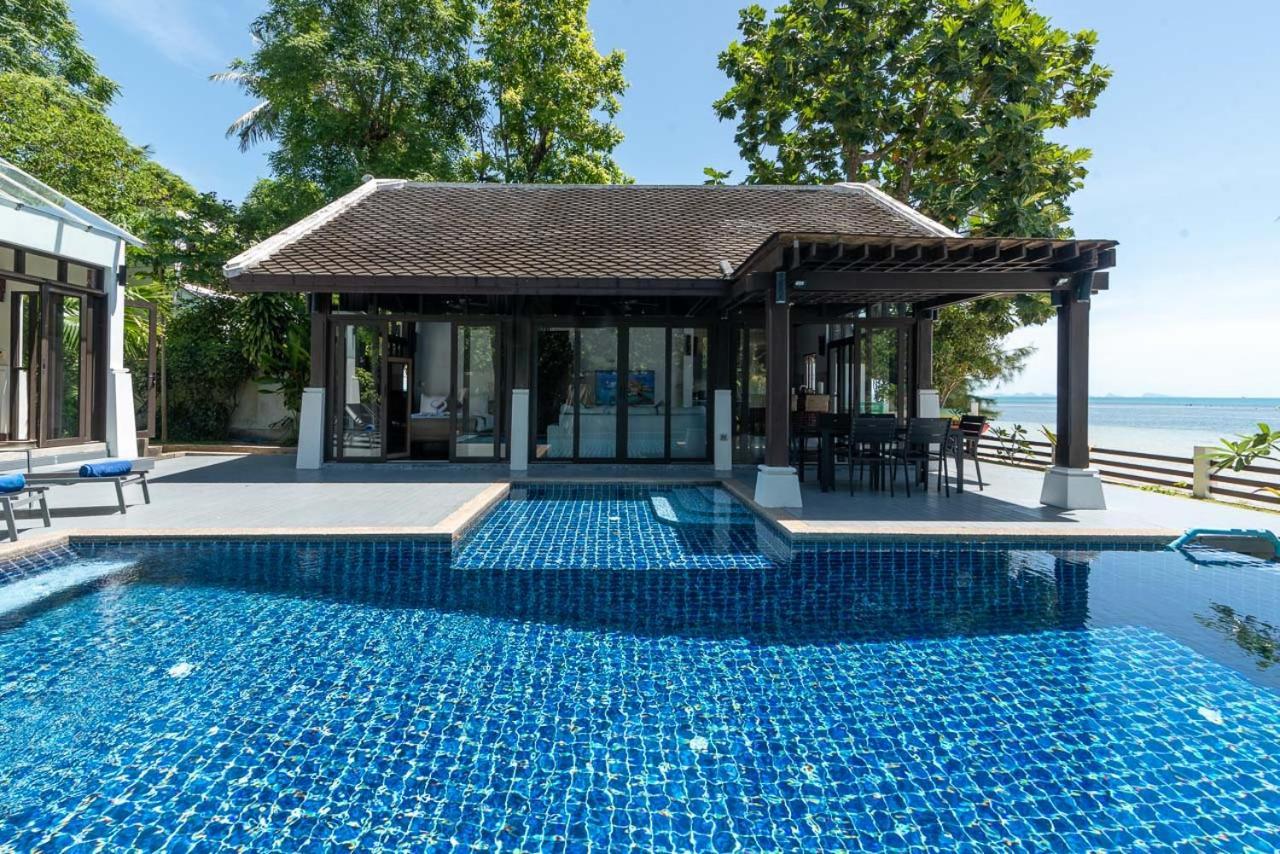 Beach Front Villa Ban Bang Po Bagian luar foto