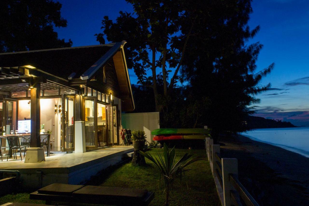 Beach Front Villa Ban Bang Po Bagian luar foto